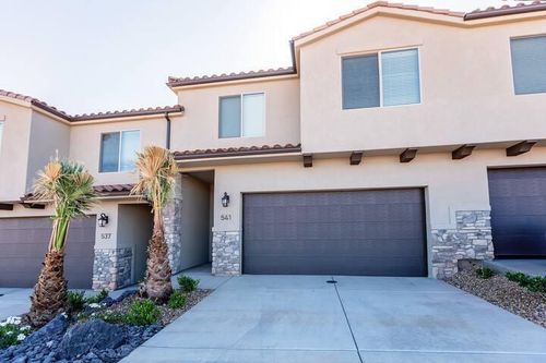 541 N Ventura Ln, Washington, UT, 84780-3104 | Card Image