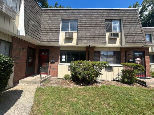 118-118 High Path Rd, Windsor, CT, 06095-4131 | Card Image