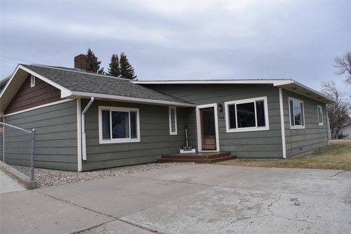 966 Marias Ave, Shelby, MT, 59474-1518 | Card Image