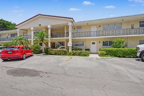 17-2202 Ne 36th St, Lighthouse Point, FL, 33064-7552 | Card Image