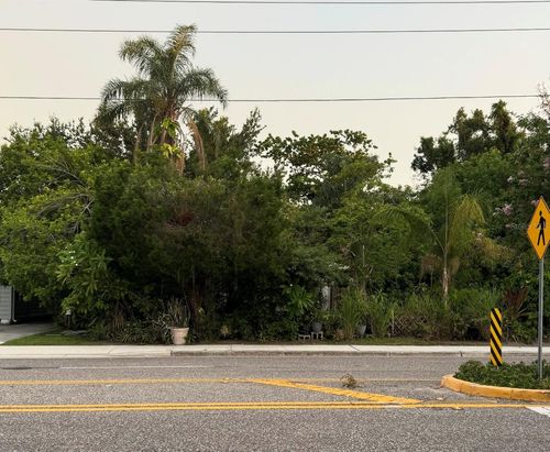 600 38th Avenue N, ST PETERSBURG, FL, 33704 | Card Image