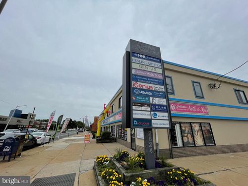 s-4-2824 Cottman Ave, PHILADELPHIA, PA, 19149-1400 | Card Image