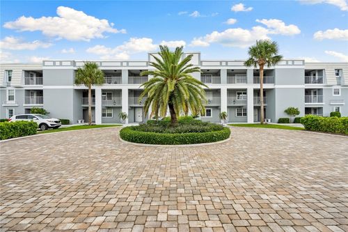 apt-40e-2743 Ocean Dr, Vero Beach, FL, 32963-5700 | Card Image