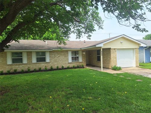 209 Heather Dr, Garland, TX, 75042-6128 | Card Image