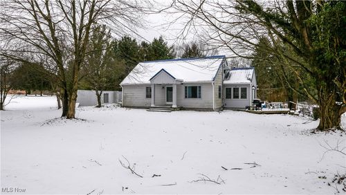 2540 Cadwallader Sonk Rd, Cortland, OH, 44410-9439 | Card Image