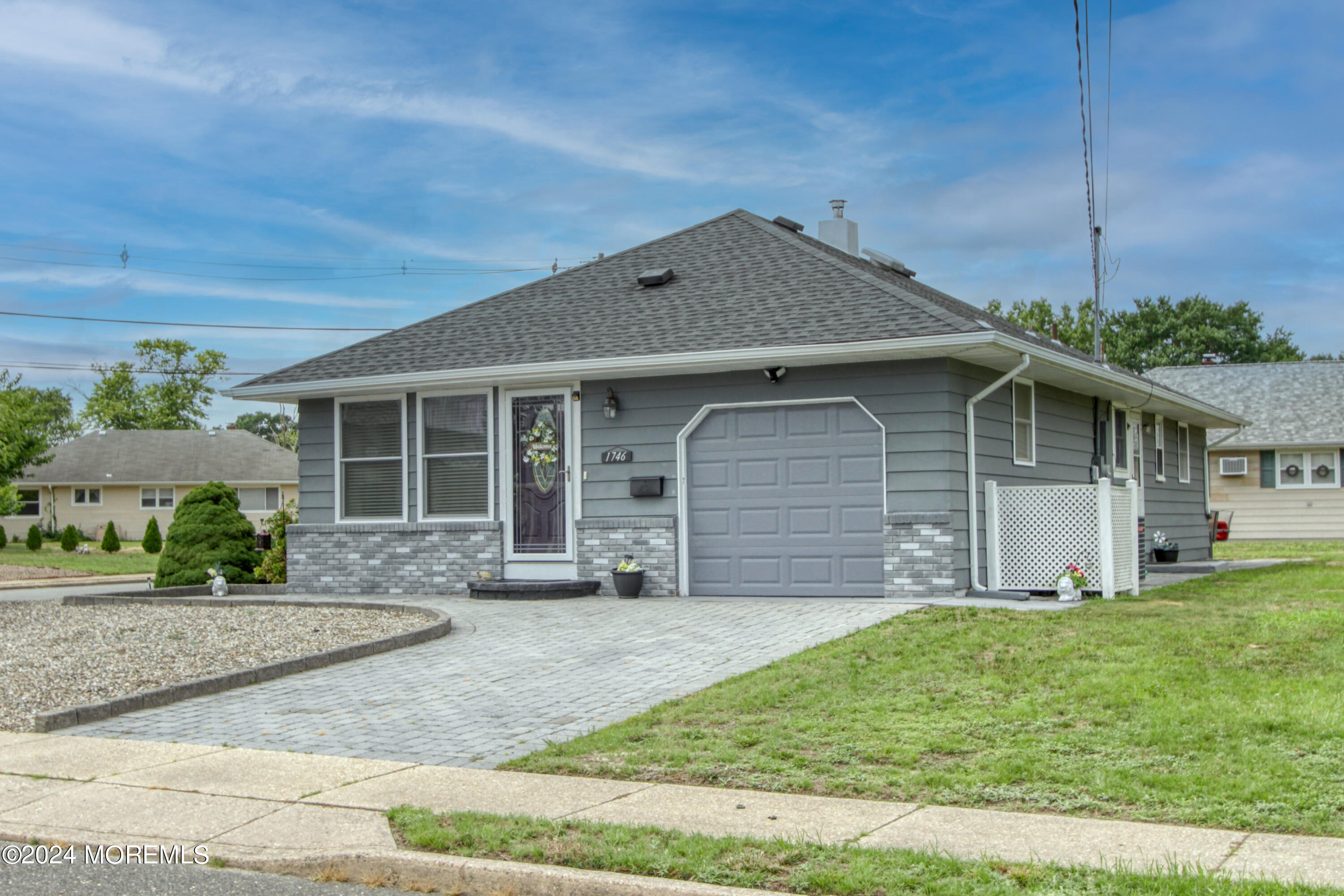 Yorktowne Blvd, Toms River, NJ 08753