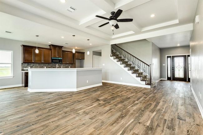 Living room open to kitchen | Image 6