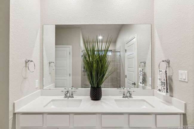 320 Shelton Pass, House other with 4 bedrooms, 3 bathrooms and null parking in Cibolo TX | Image 20