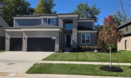 50385 Arcadia Drive, Macomb Township, MI, 48042 | Card Image