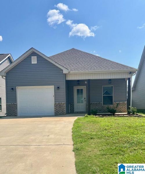154 Park Dr N, Clanton, AL, 35045-3943 | Card Image