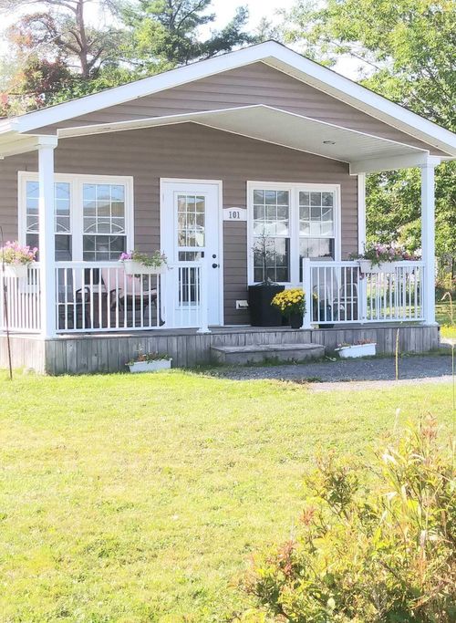 101 Acadia Ave, Stellarton, NS, B0K1S0 | Card Image