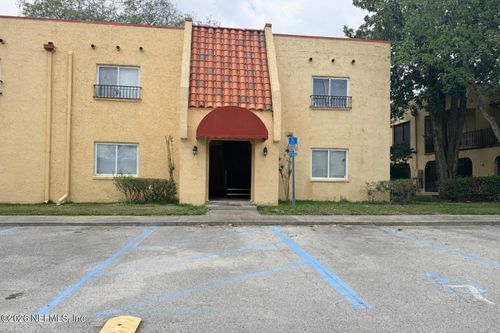 5-3919 Bell Tower Dr, JACKSONVILLE, FL, 32217-3016 | Card Image