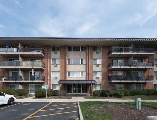 apt-404-2206 Goebbert Rd, Arlington Heights, IL, 60005-4209 | Card Image