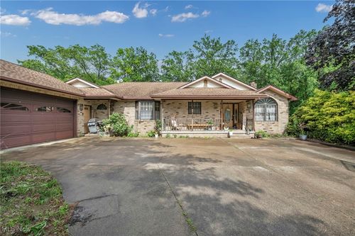 5065 Broadway, Lorain, OH, 44052 | Card Image