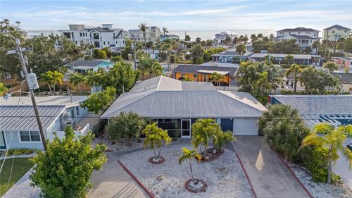 1350 Holiday Dr, ENGLEWOOD, FL, 34223-5929 | Card Image