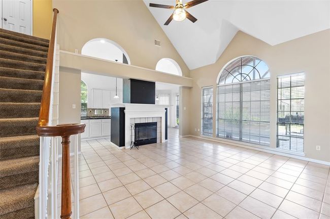 Livingroom + Fireplace | Image 6