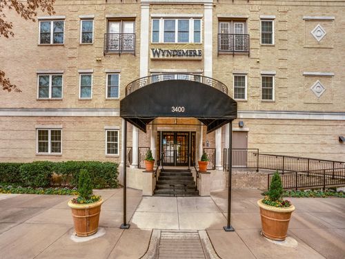 apt-217-3400 Welborn St, Dallas, TX, 75219-5211 | Card Image