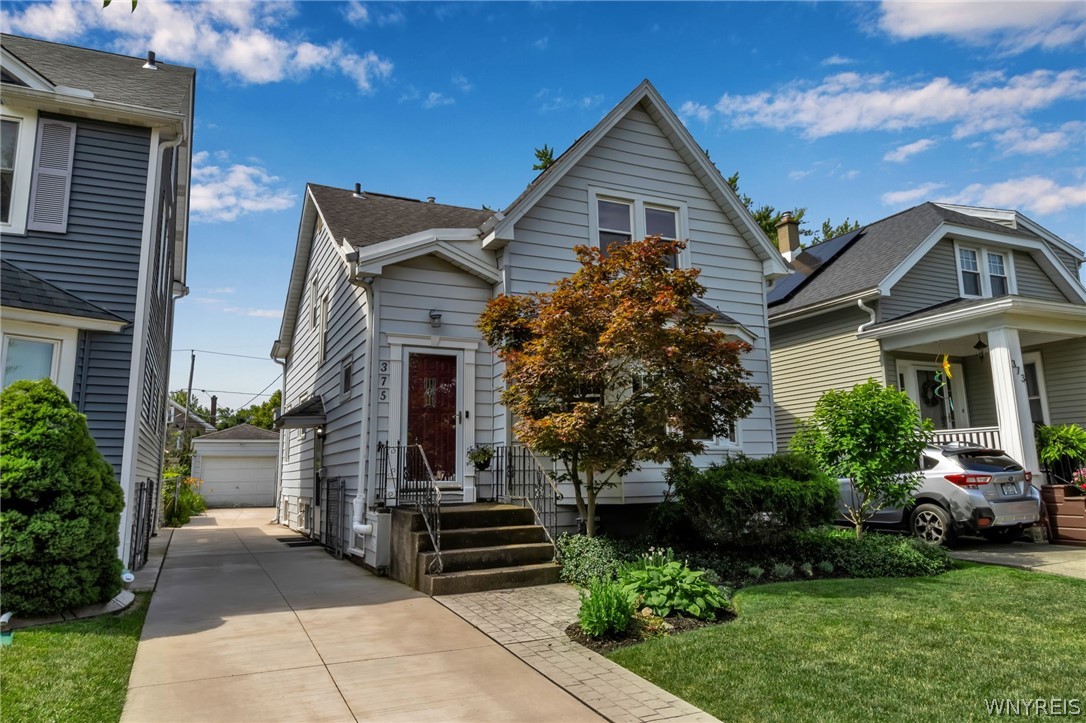 Mckinley Ave, Buffalo, NY 14217