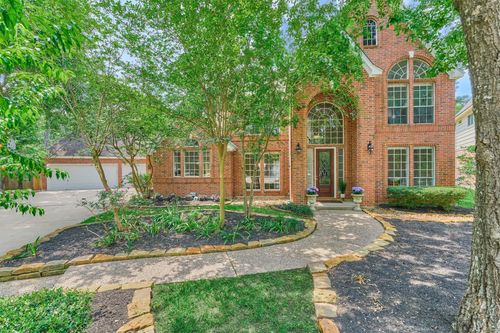 19 Craggy Rock St, The Woodlands, TX, 77381-5137 | Card Image