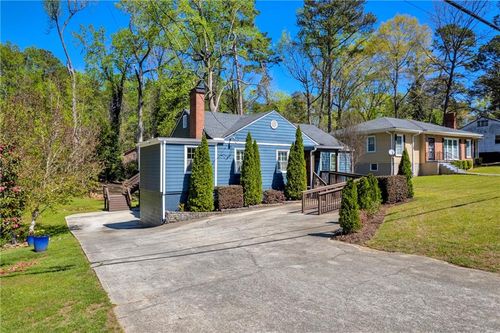 2035 Beecher St Sw, Atlanta, GA, 30310 | Card Image