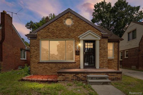 19500 Griggs Street, Detroit, MI, 48221 | Card Image