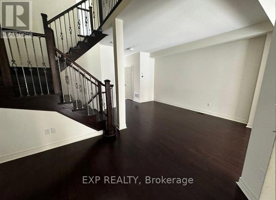 Residential Lease in Oshawa (Eastdale) 3
