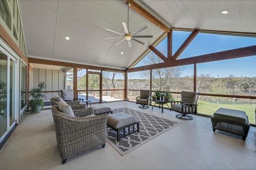 204 W Blanco Bend Dr, Wimberley, TX, 78676-5684 | Card Image