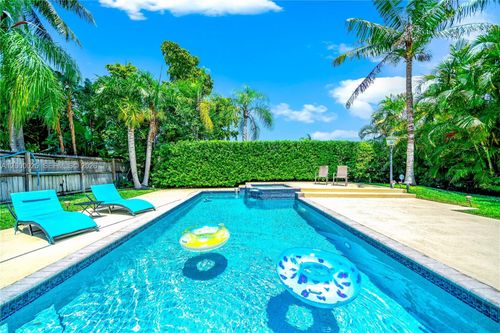 1241-1241 S 13th Ave, Hollywood, FL, 33019-2247 | Card Image