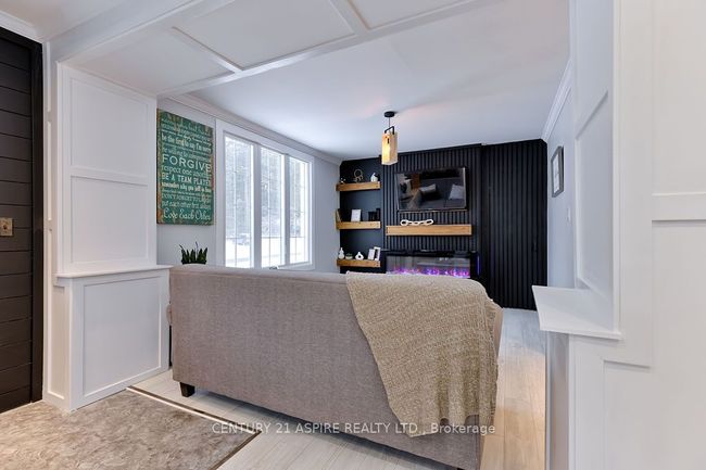 43 Glendale Ave, House other with 3 bedrooms, 2 bathrooms and 2 parking in Deep River ON | Image 8