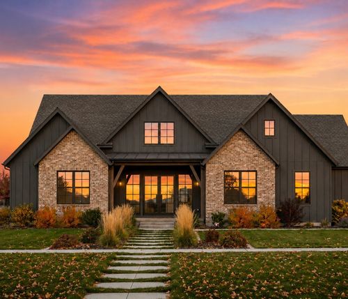 2264 Hogan Rd, Burns, TN, 37029-5224 | Card Image