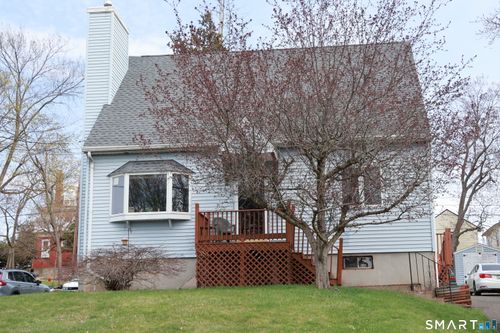 575 Broadview Ter, Hartford, CT, 06106-4007 | Card Image