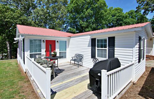 435A Lakewood Drive, Townville, SC, 29689 | Card Image