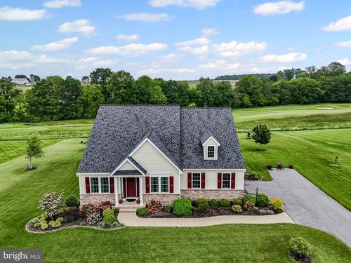 235 Bentley Dr, Oxford, PA, 19363-1592 | Card Image