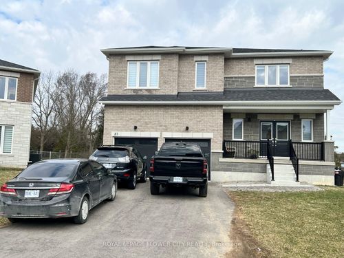 31 Tulip Cres, Simcoe, ON, N3Y0G9 | Card Image