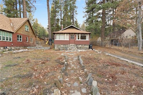 1149 Apple Ave, Wrightwood, CA, 92397 | Card Image