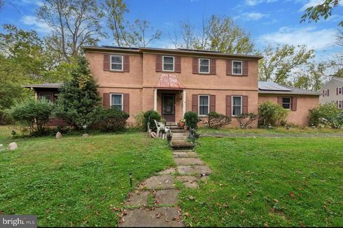 5 Westgate Cir, MALVERN, PA, 19355-1629 | Card Image