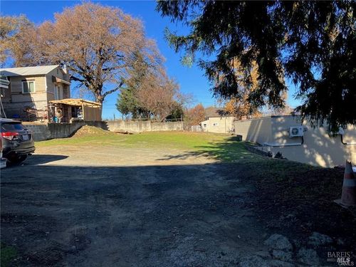 250 3rd St, Lakeport, CA, 95453-4716 | Card Image