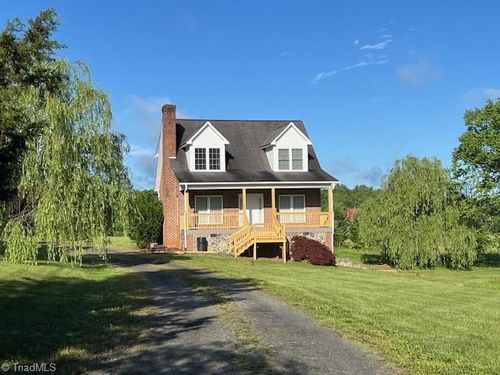 311 Glencoe Church Loop, Summerfield, NC, 27358-8138 | Card Image