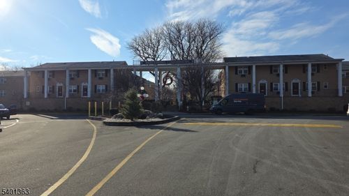 unit-3-725 Joralemon St, Belleville, NJ, 07109-1482 | Card Image