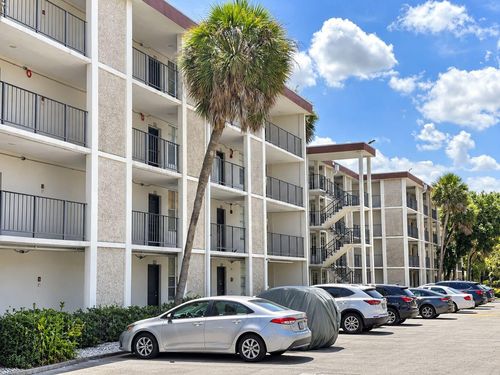 118-2650 Nw 49th Avenue, Lauderdale Lakes, FL, 33313 | Card Image