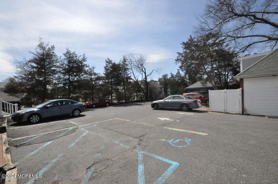 Commercial Lease in Red Bank 5