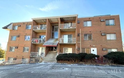 4117 N Bend Rd, Cincinnati, OH, 45211 | Card Image