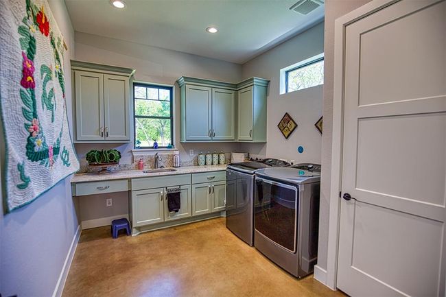 2865 Woodland Ranch Lane, Home with 0 bedrooms, 5 bathrooms and 3 parking in Chappell Hill TX | Image 23