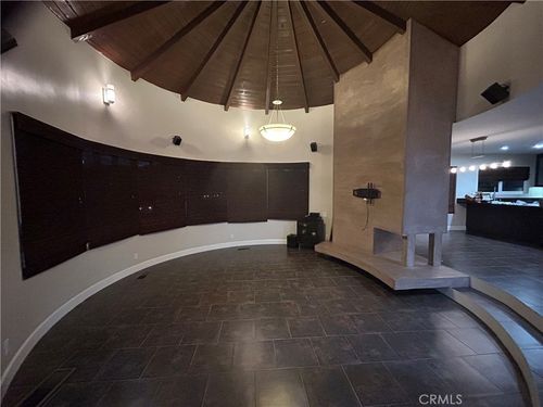 1380 W 9th, San Pedro, CA, 90732 | Card Image