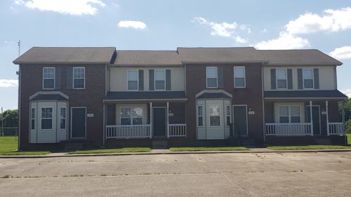 235 Tree Line Dr, Oak Grove, KY, 42262-7200 | Card Image