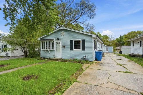 3241 Wallace Ave, Steger, IL, 60475-1173 | Card Image