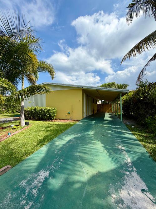 1350 8th St, West Palm Beach, FL, 33401-3030 | Card Image