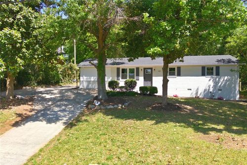 507 E South 2nd St, Seneca, SC, 29678-3506 | Card Image