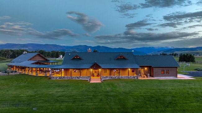 1021 Gateway South Rd, Home with 7 bedrooms, 7 bathrooms and null parking in Gallatin Gateway MT | Image 21
