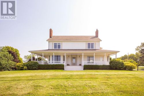 21 Spruce Lane, Stratford, PE, C1B1M9 | Card Image